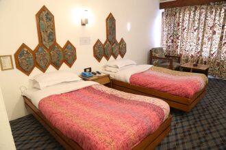 Hotel Shahenshah Palace, Srinagar 2